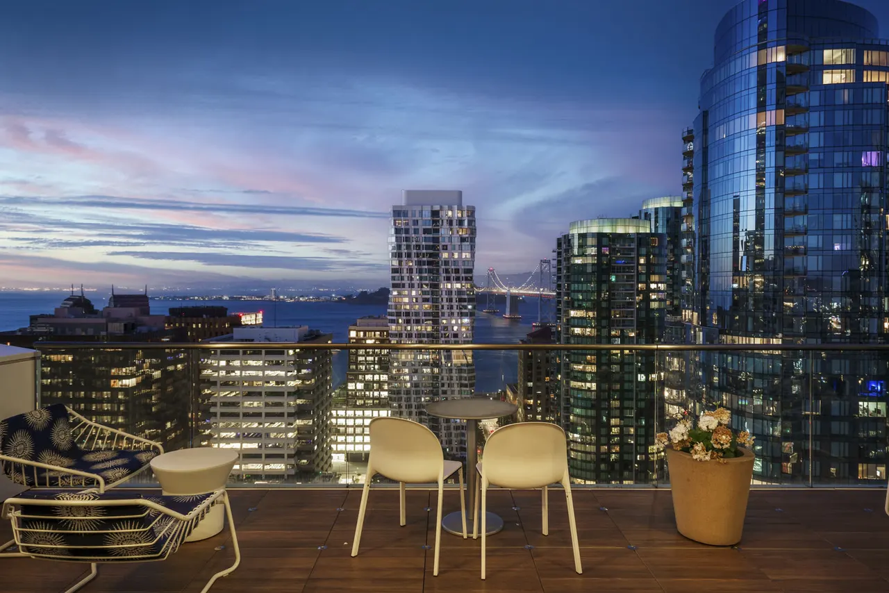 Transbay Block 8 - Affordable Apartments
