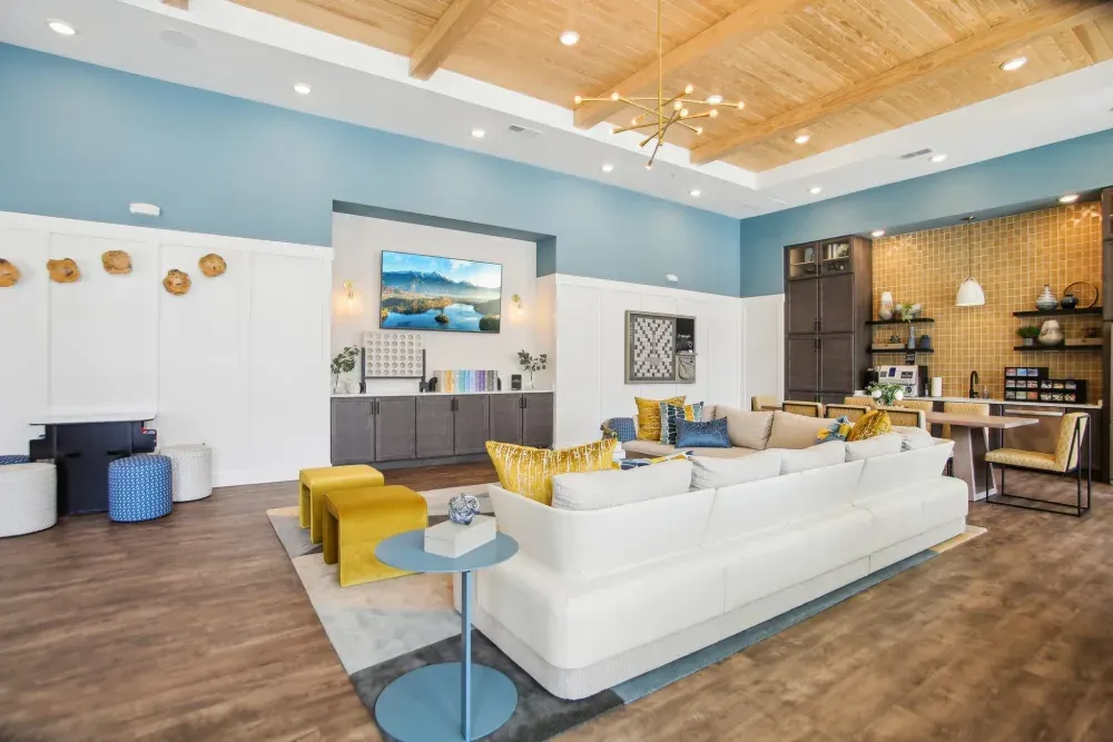 Avion Apartments