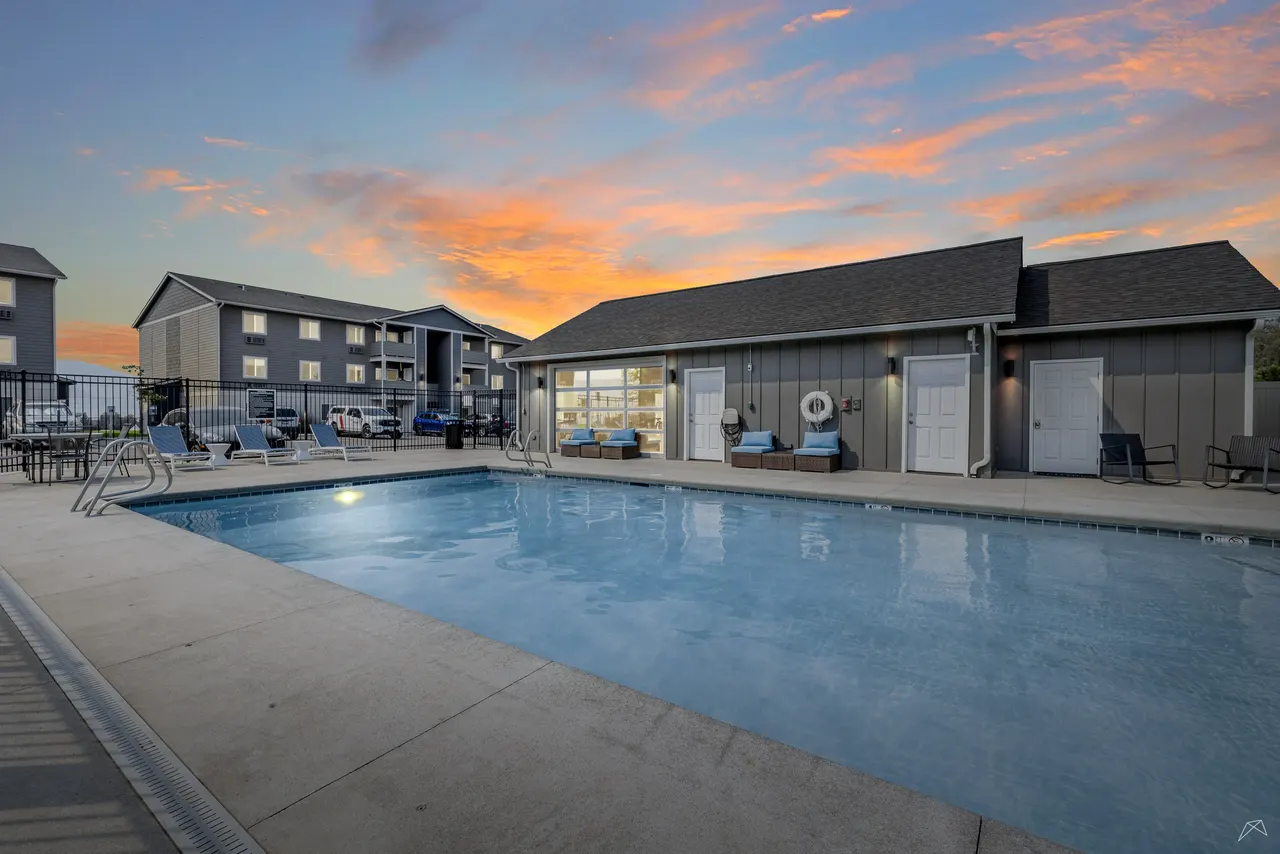 Altitude Apartments