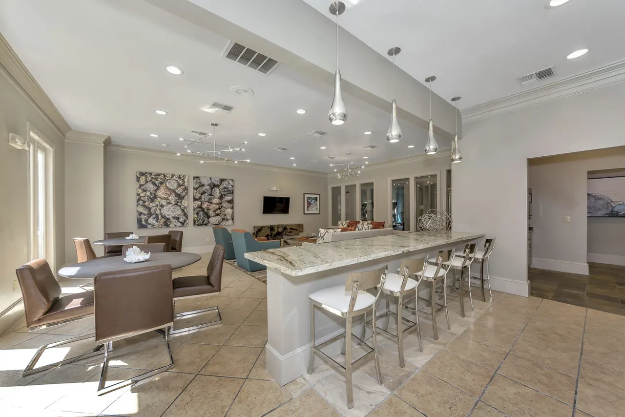 Renaissance at Preston Hollow