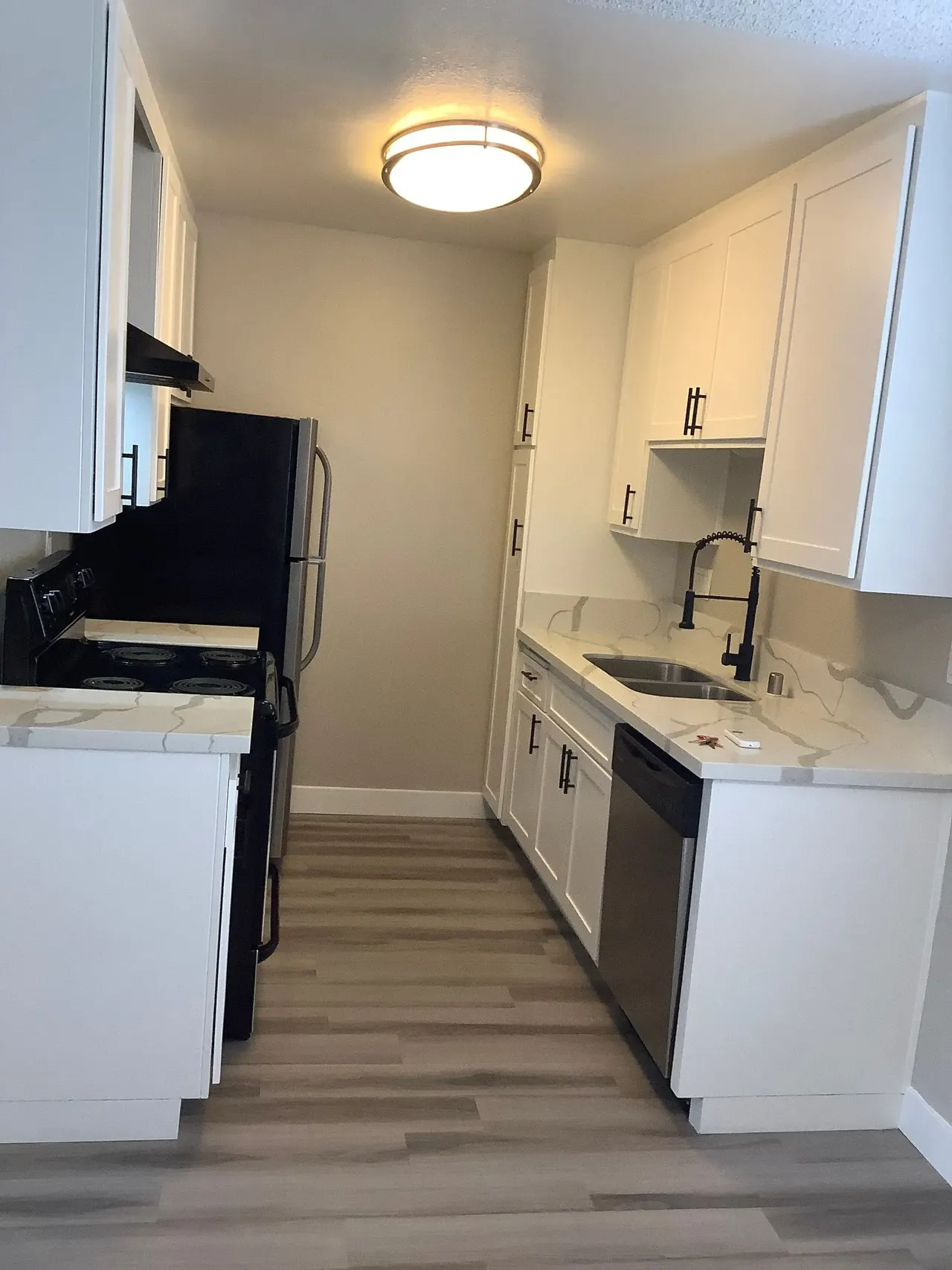 Carlsbad Coast Apartments