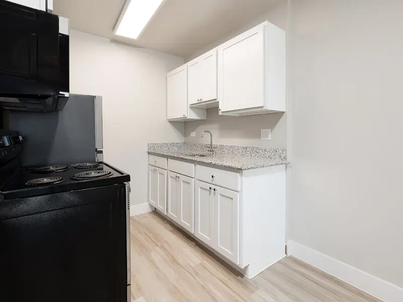 Mountain Manor Apartments