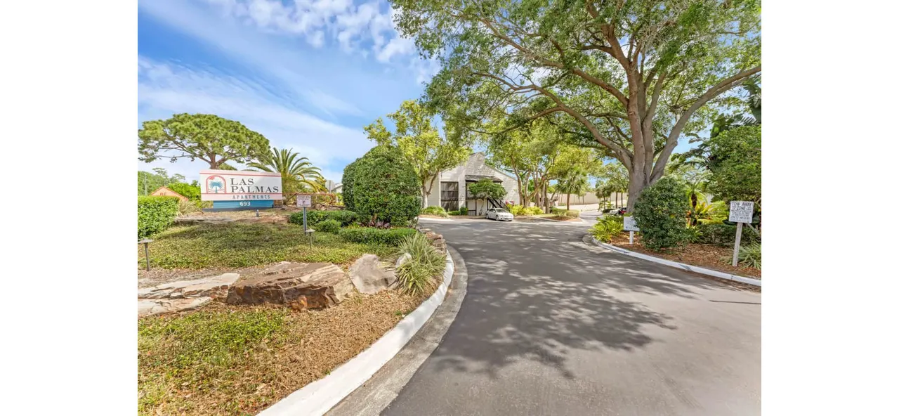 Las Palmas by Trion Living
