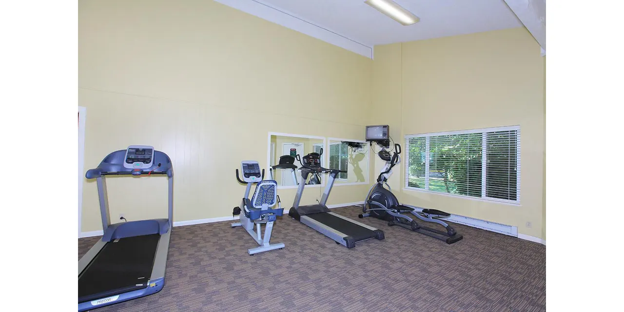 Redwood Park Apartments