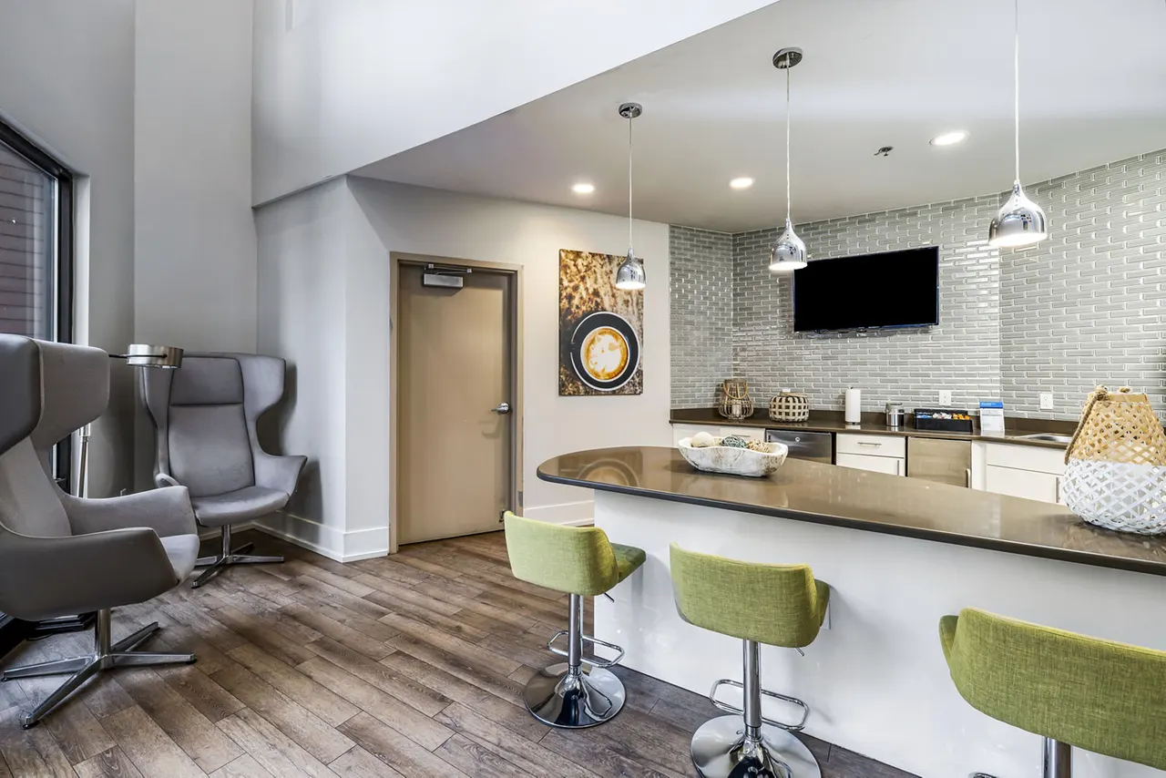 Whetstone Apartments