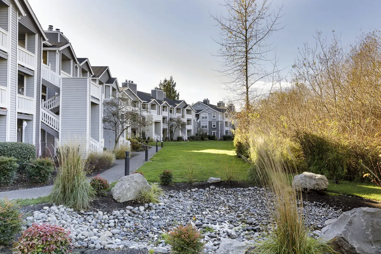 Bayridge Apartments
