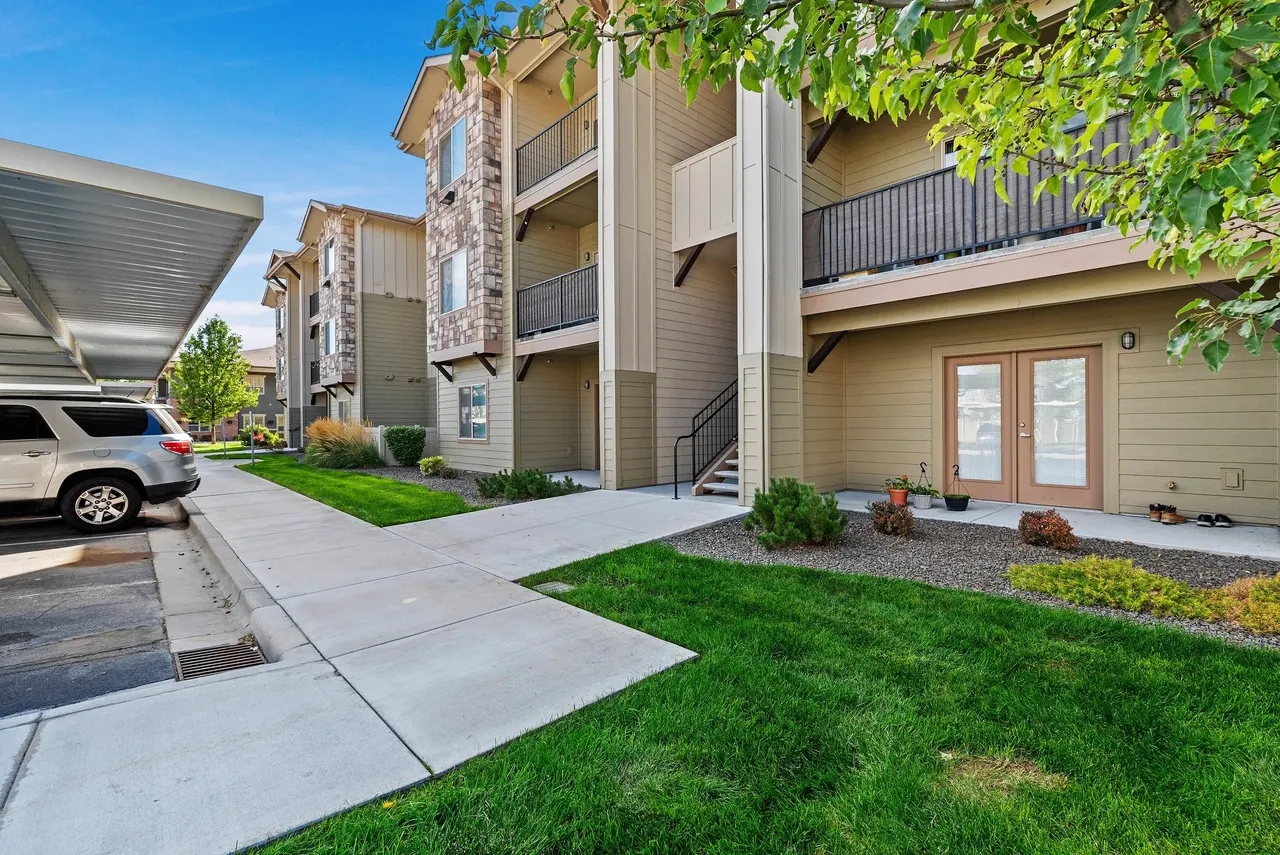 Aspen Creek Apartments