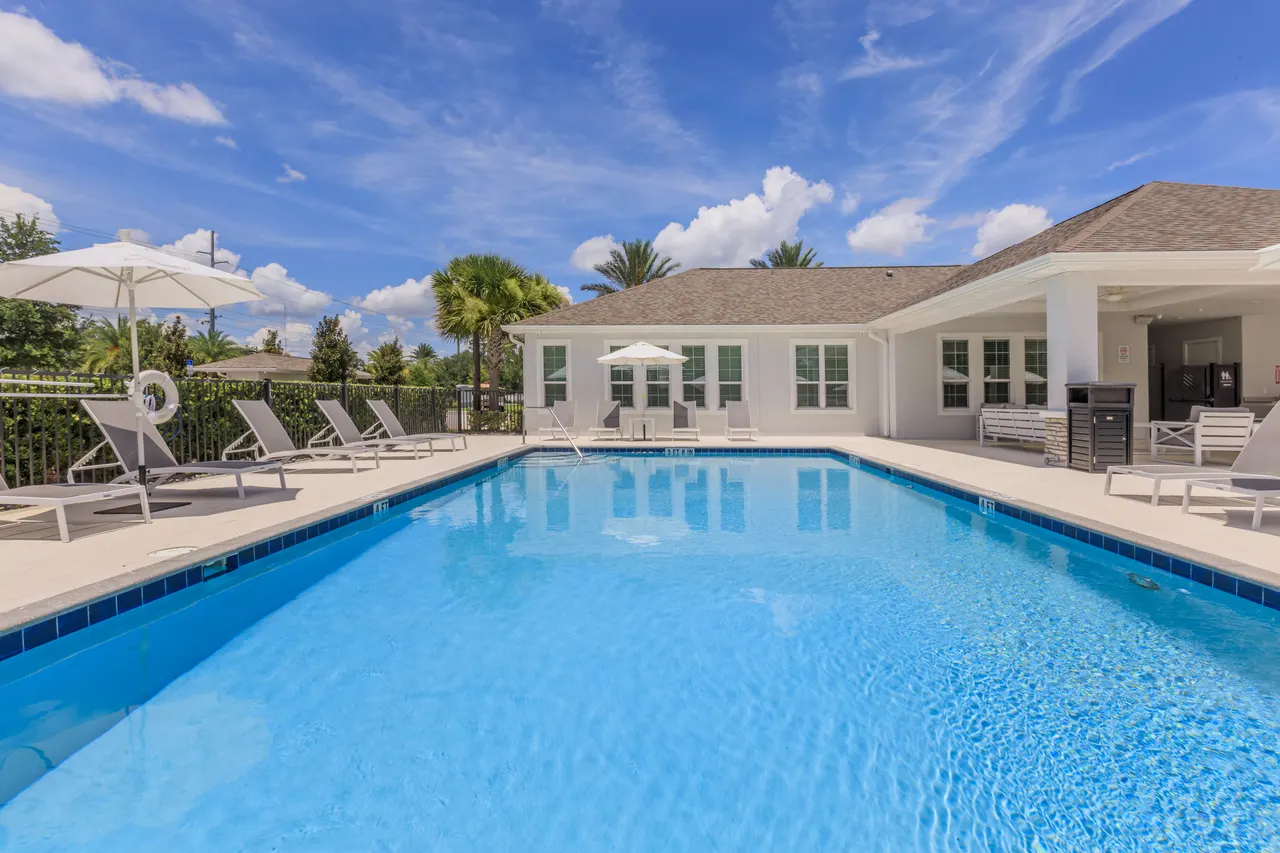 Allure On Enterprise Apartment Homes