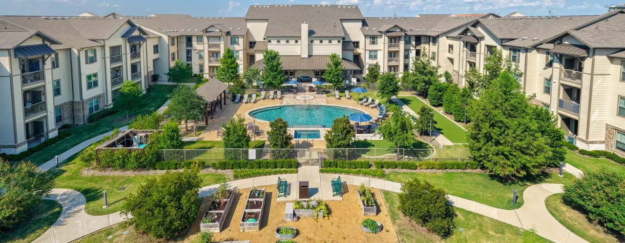 Alders Rockwall