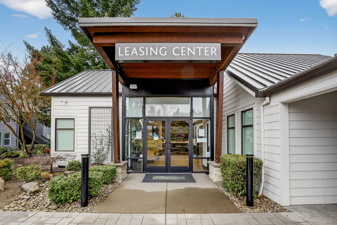 Rivercrest Meadows Apartments