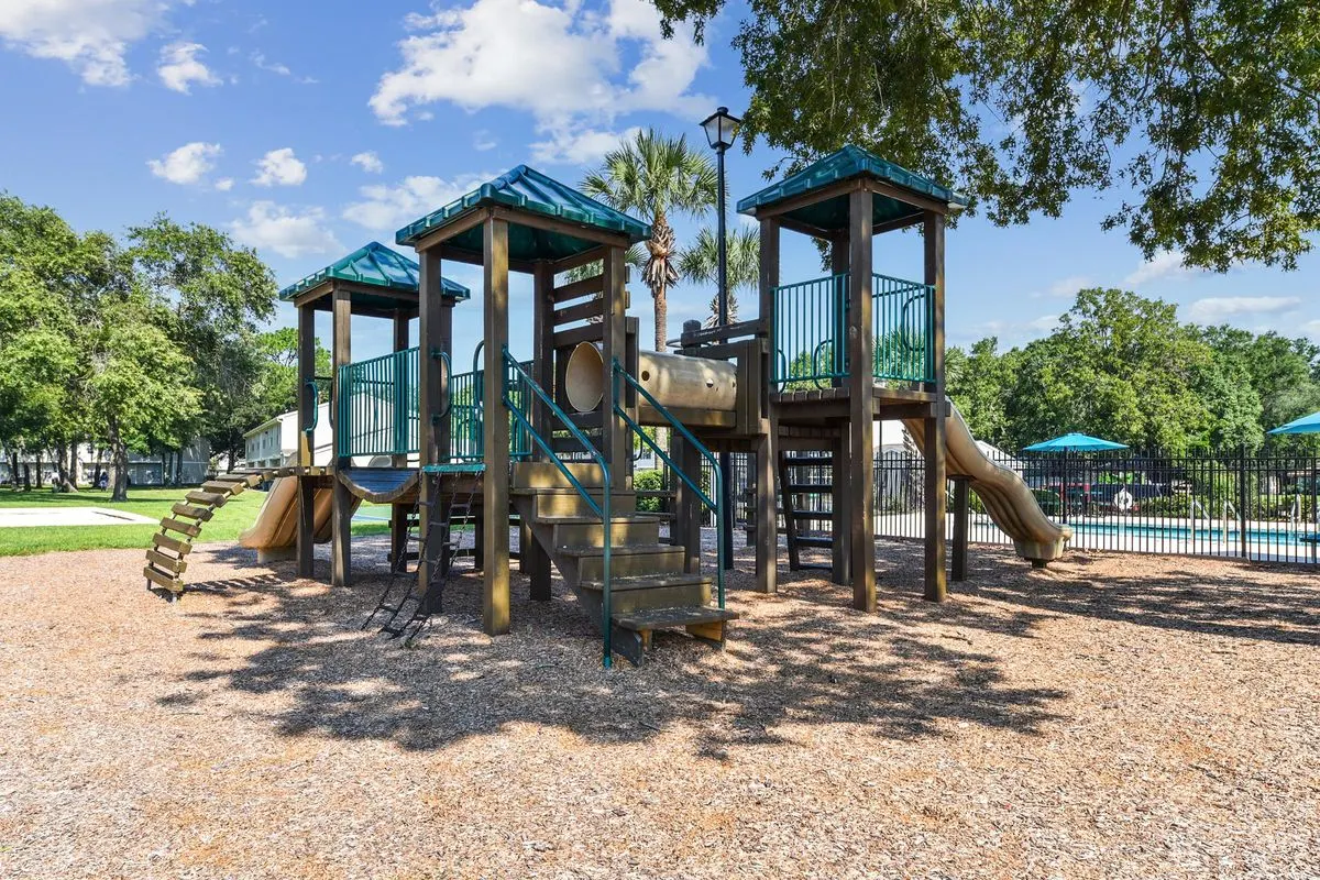 Canopy Place