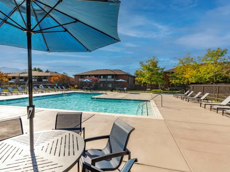 Thornhill Park Apartments