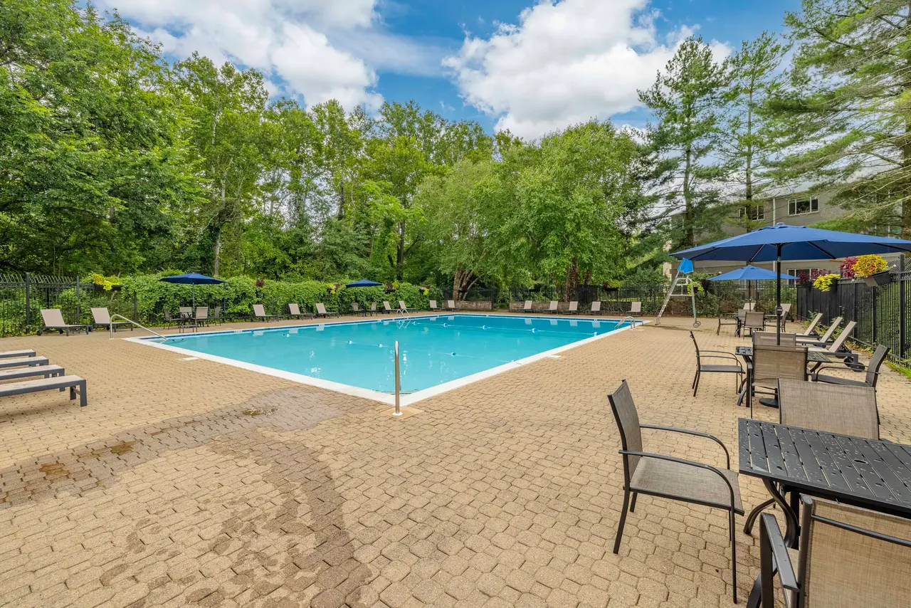 The Renaissance Club Apartments