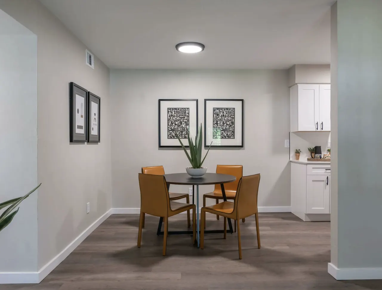 Highpoint Creek Apartments