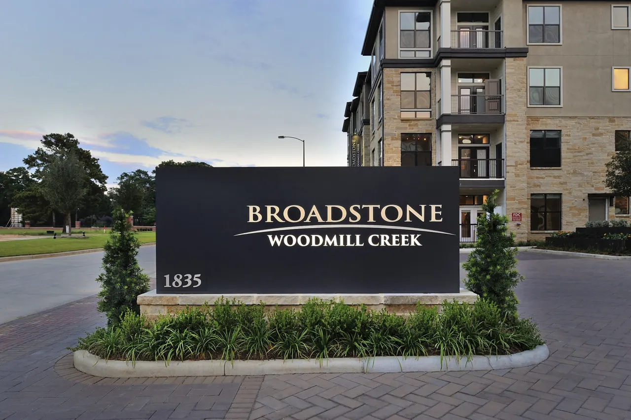 Broadstone Woodmill Creek