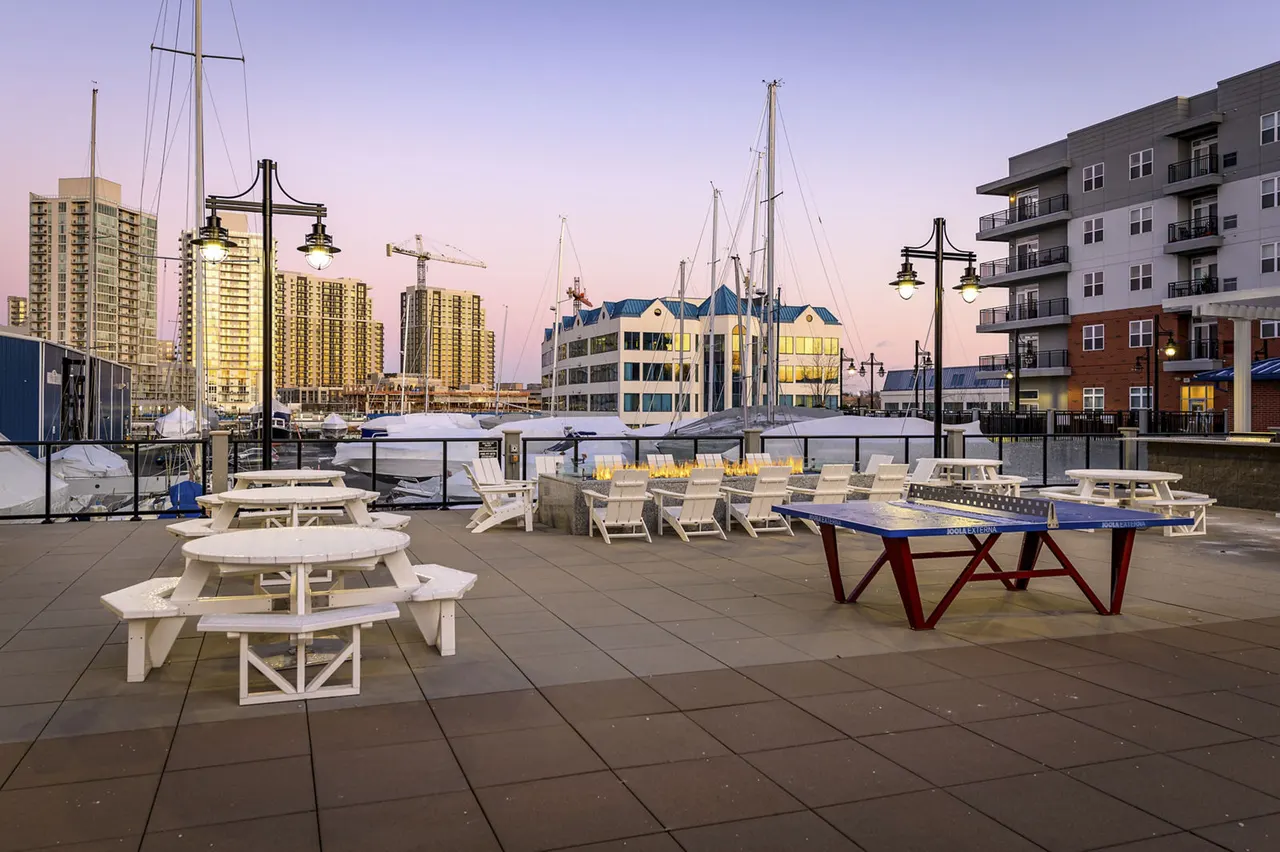 Harbor Landing