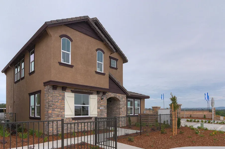Elliot Home-The Park At Laveen