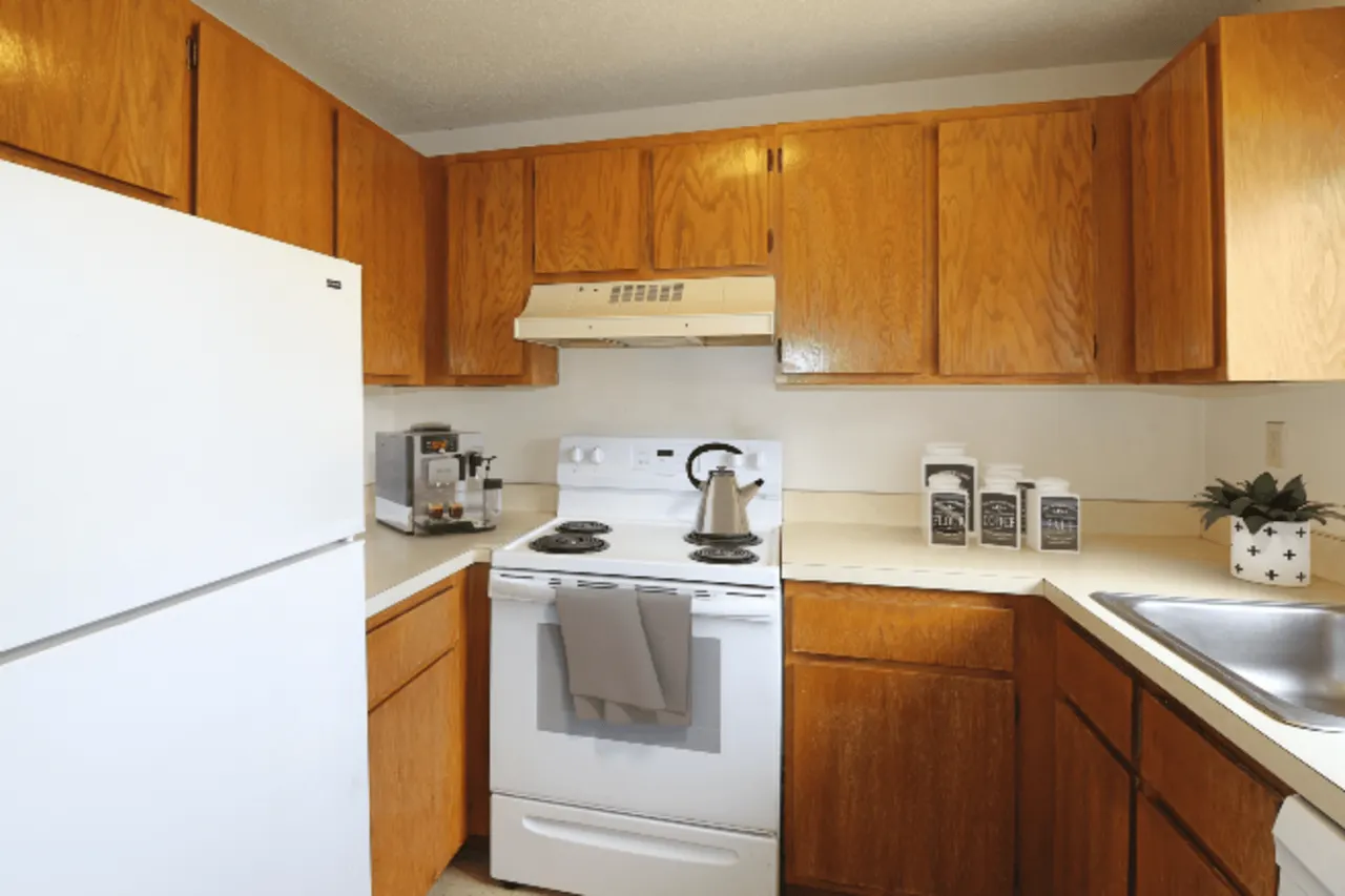 Countrywood Apartments in Vernon