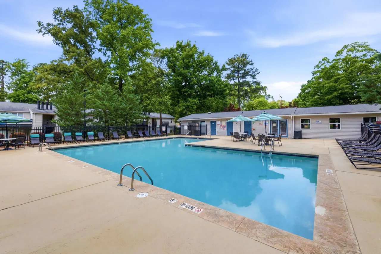 North Oaks Landing