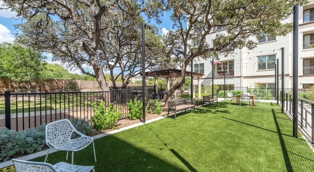 Overture Stone Oak