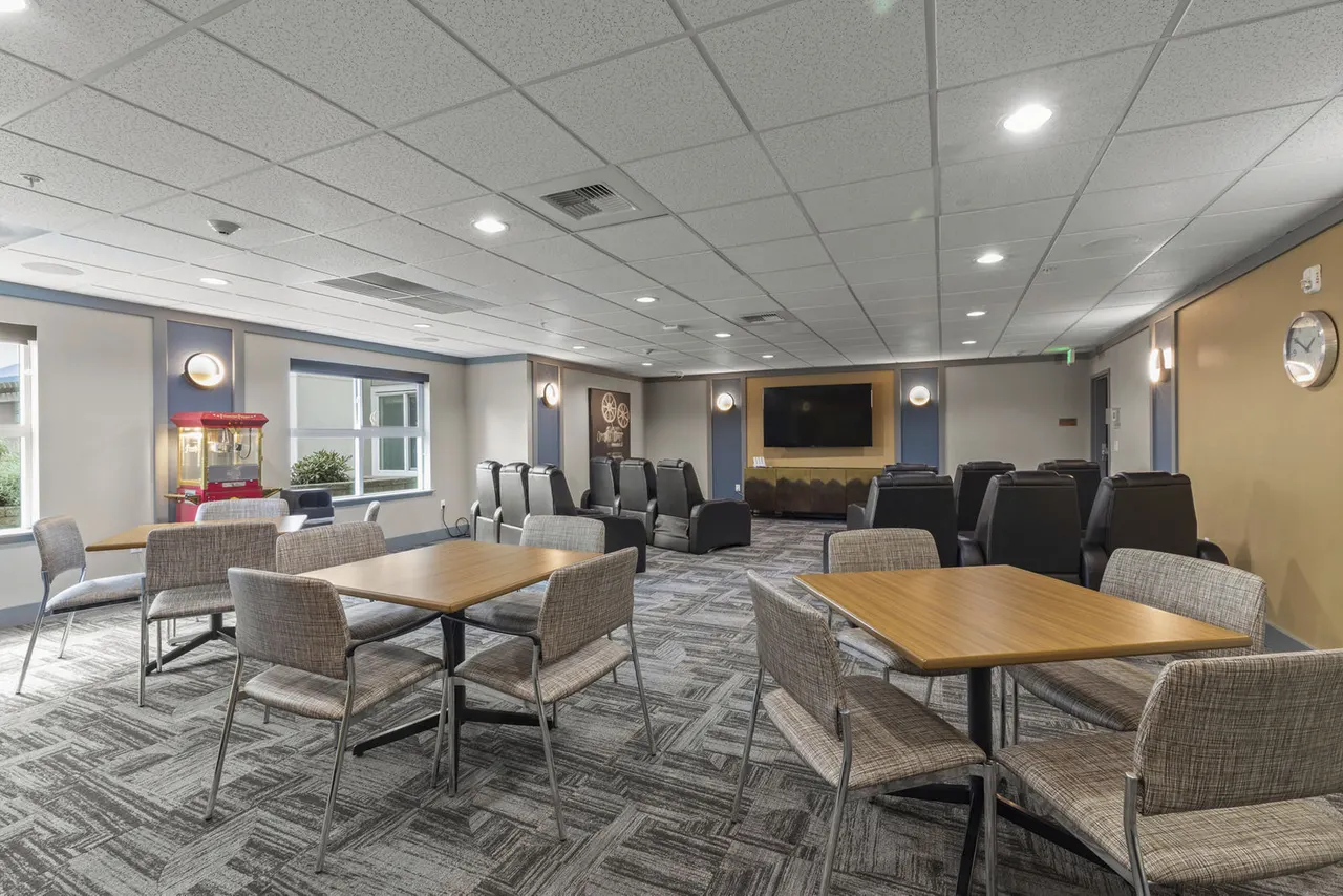 Lynnwood City Center Senior Living
