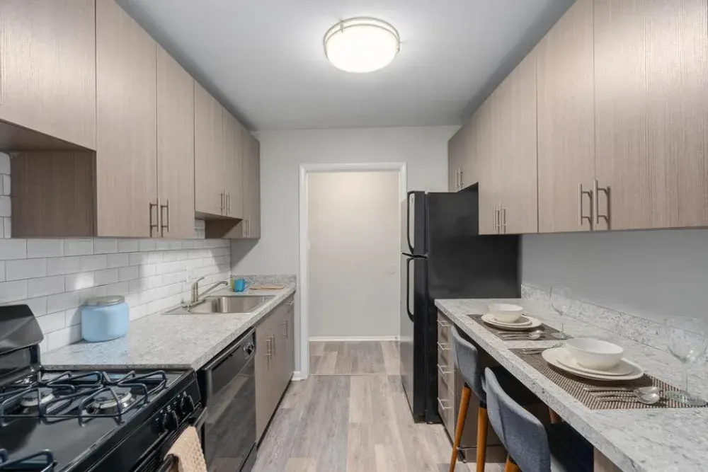Montgomery Club Apartments
