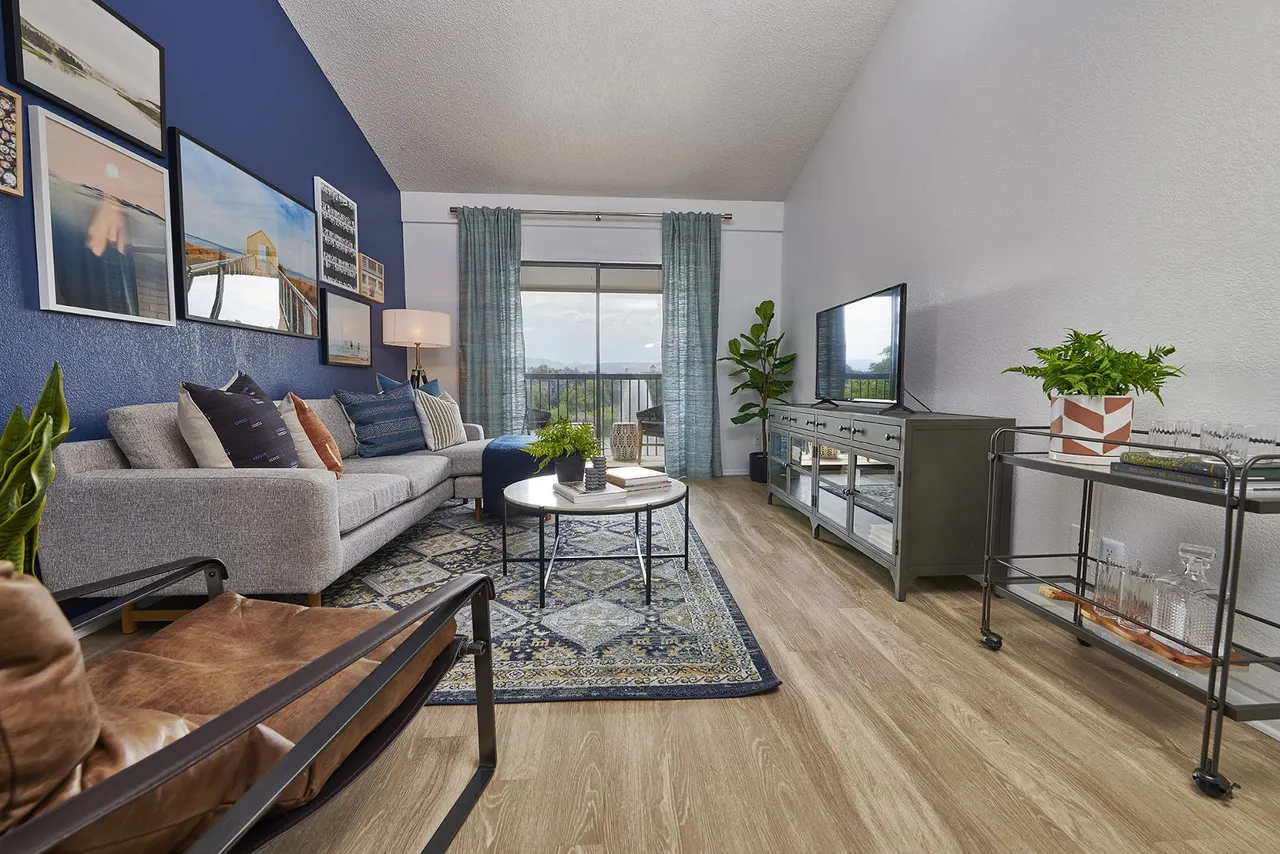 Lakeview Towers at Belmar Apartments