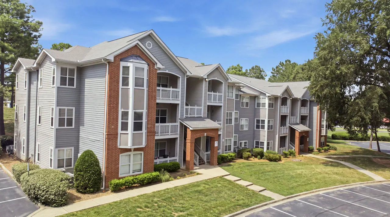 Avana Creekside