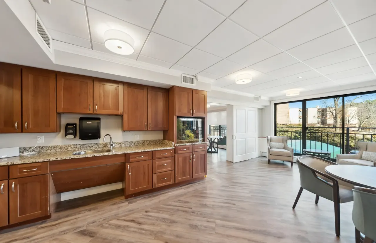AVIVA Country Club Heights
