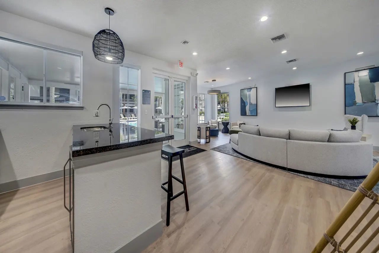 Avana Coral Springs