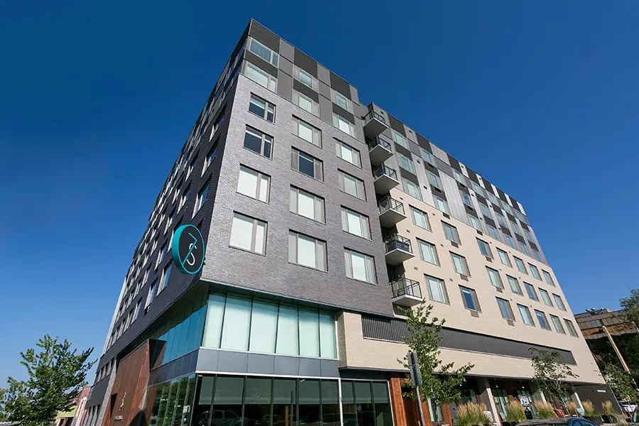7/S Denver Haus
