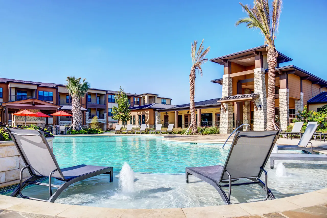 Dalian Monterrey Village Apartments