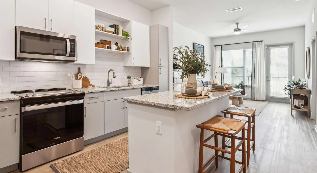 RISE Baymeadows Apartments