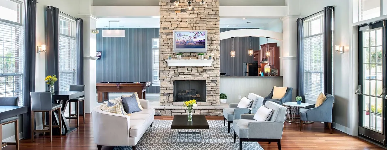 Shadow Creek Apartments