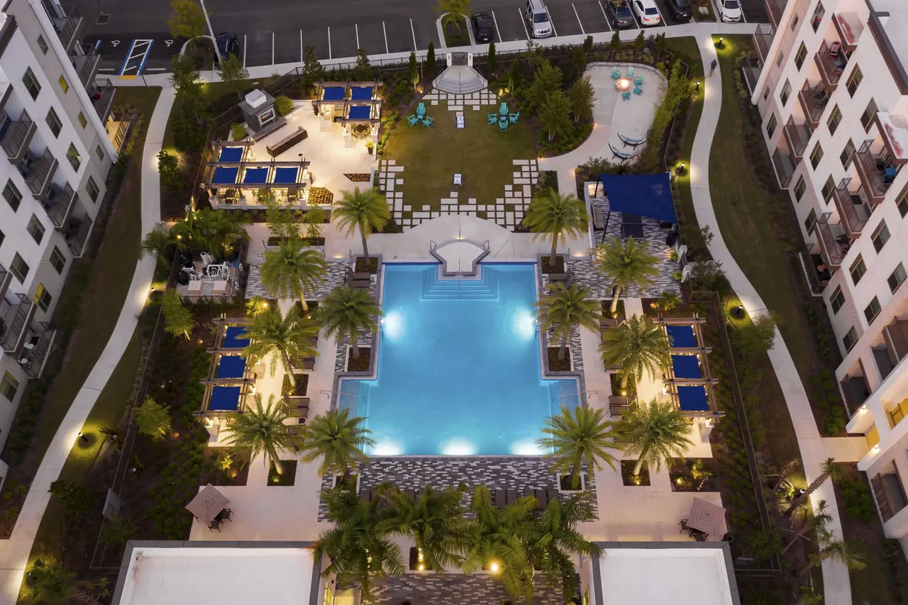 SUR Southside Quarter Apartments