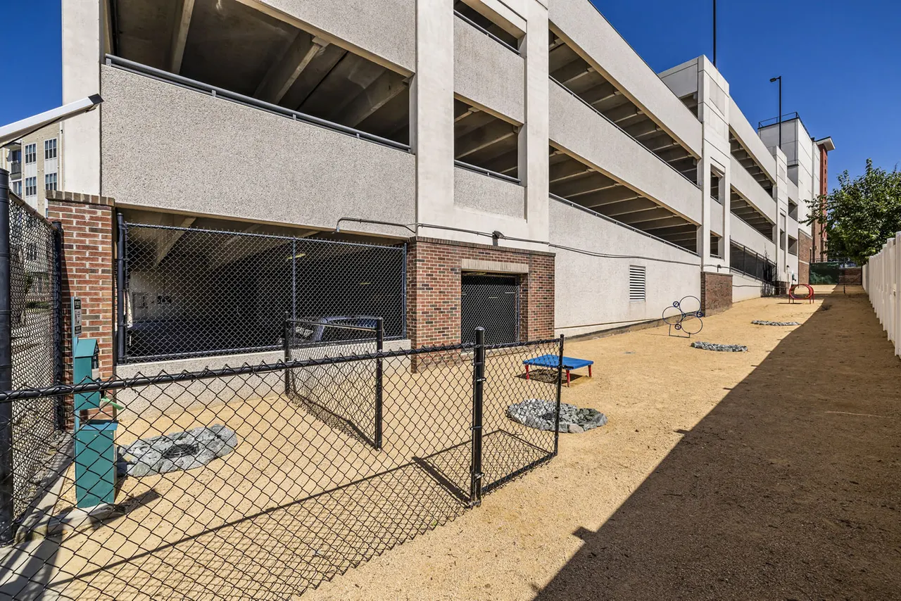 Whetstone Apartments