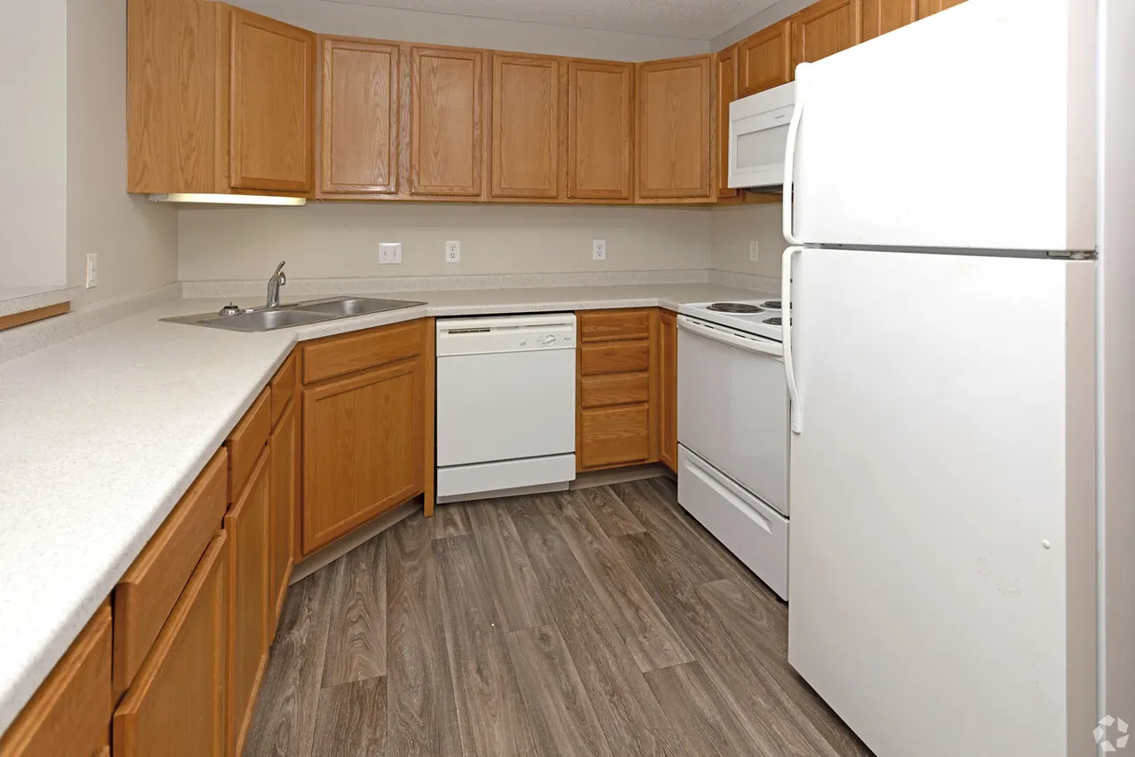 Avana Maple Grove