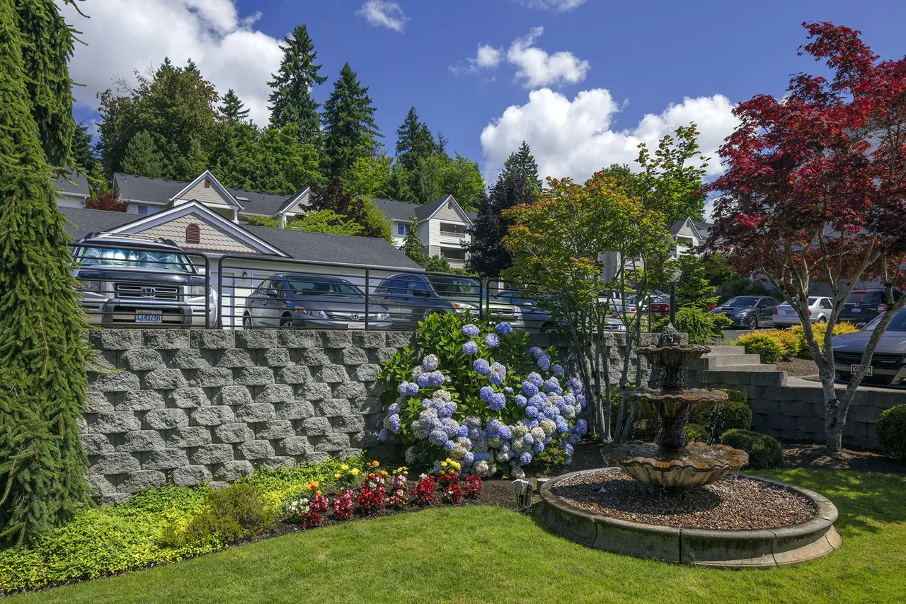 Highland Hills Apartments