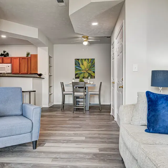 Autumn Chase Apartments