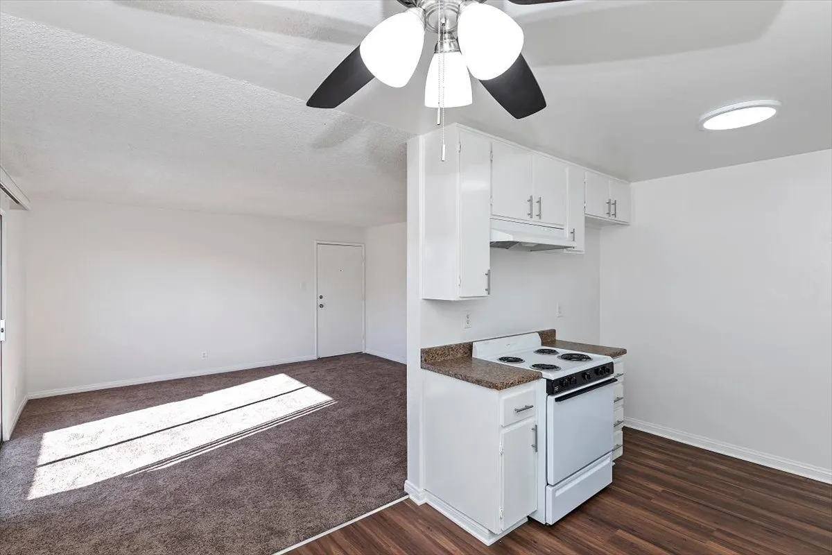 16205 Woodruff Apartments