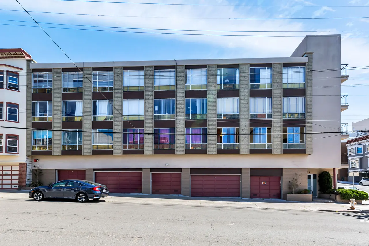 1599 Green Apartments