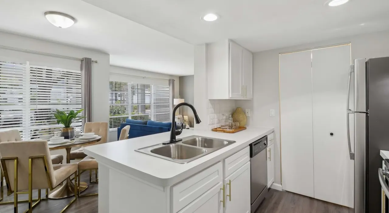 The Lennox Apartment Homes
