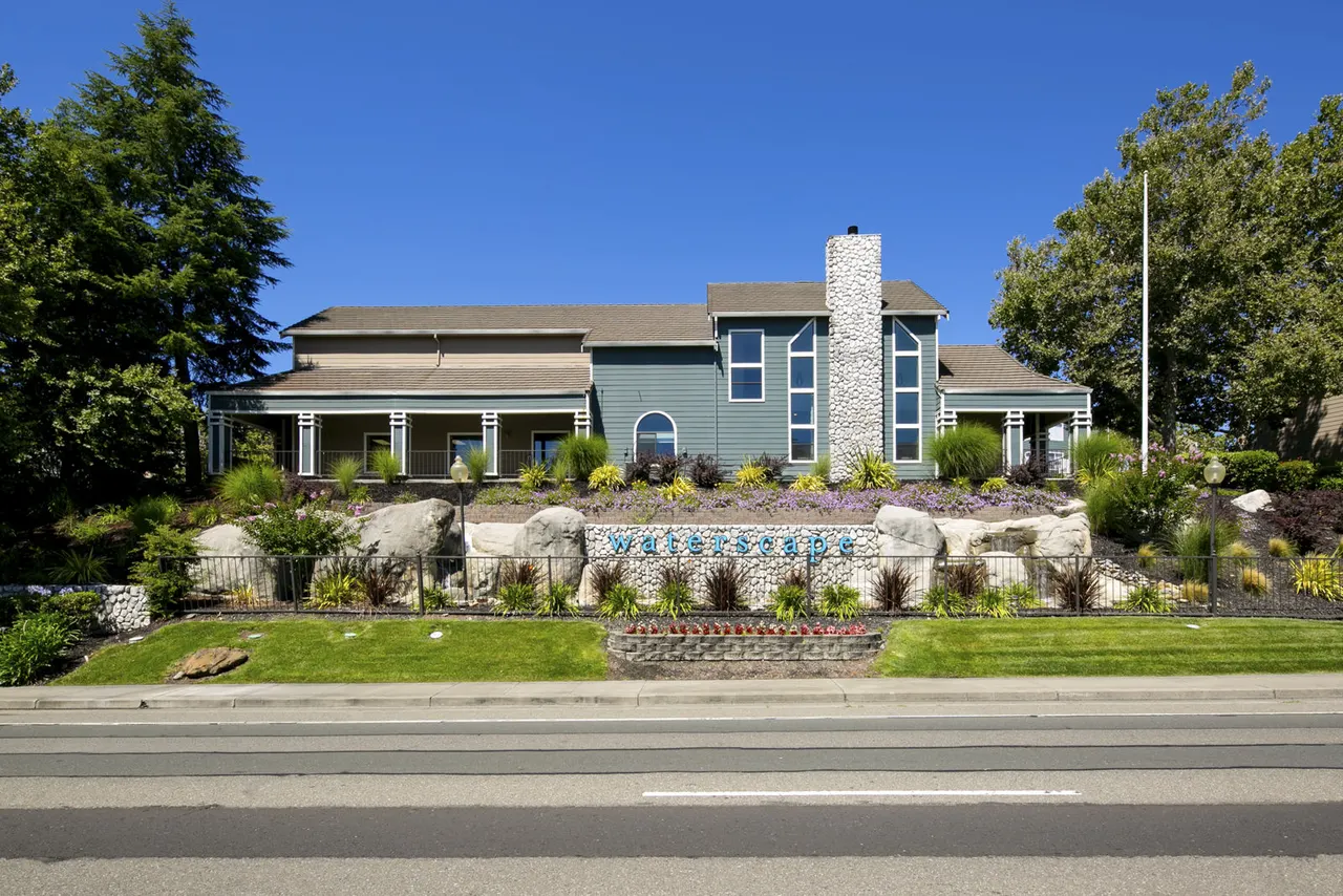 Waterscape Apartments