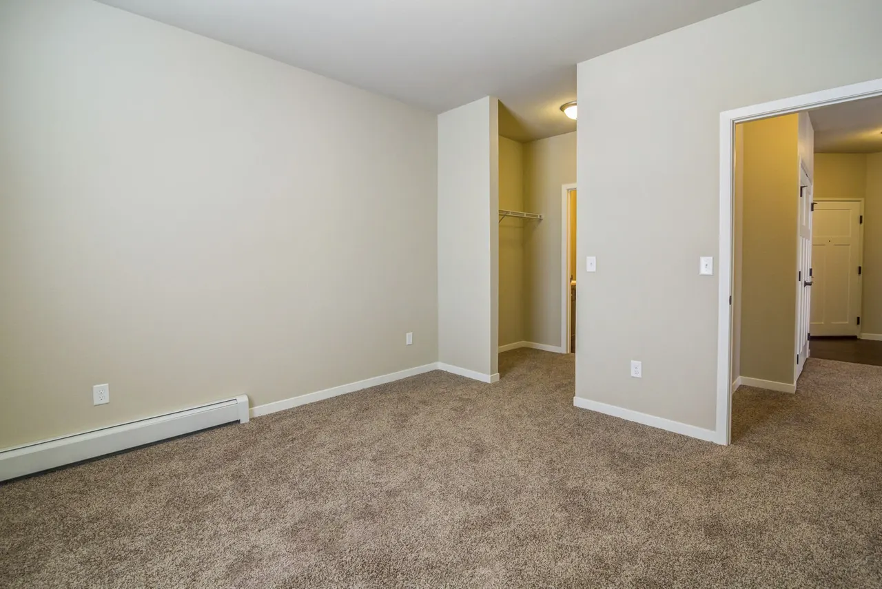 South Ridge Apartments