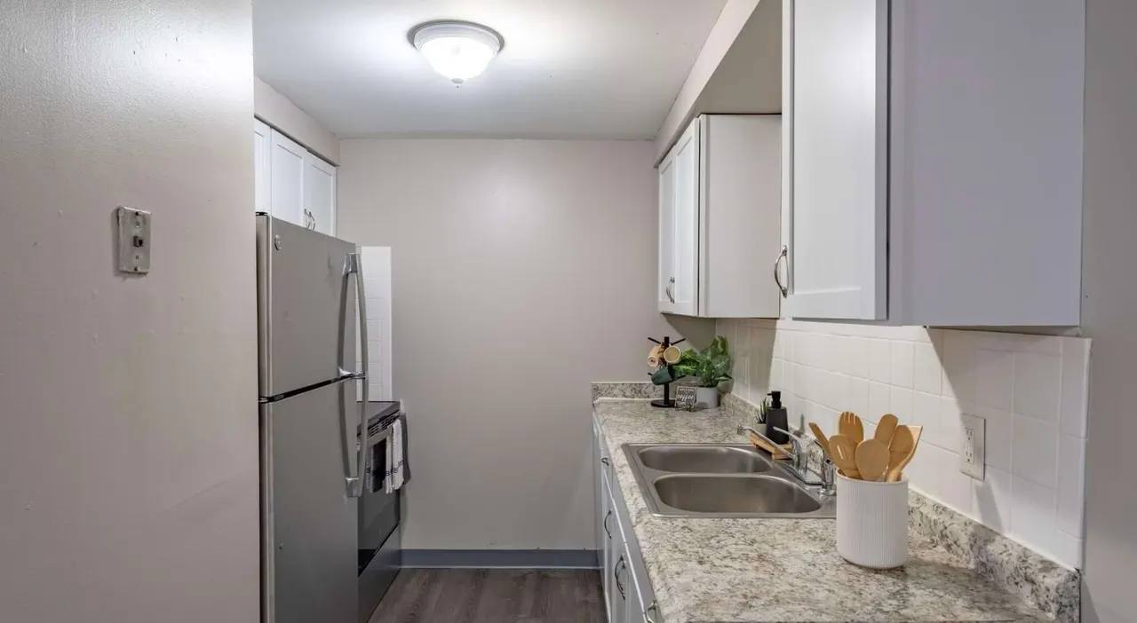 Creekside Village Apartments