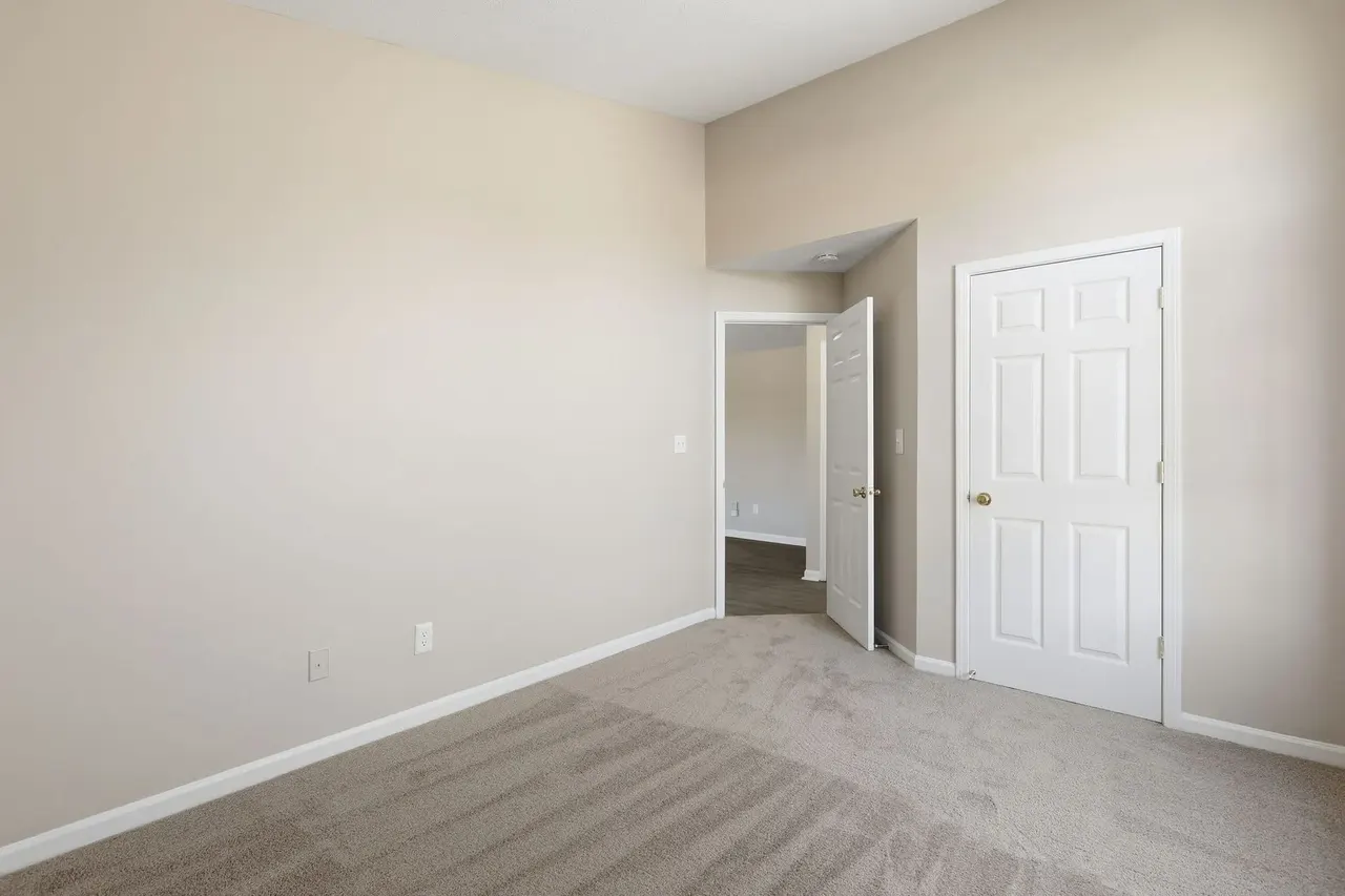 The View at 79th Apartments