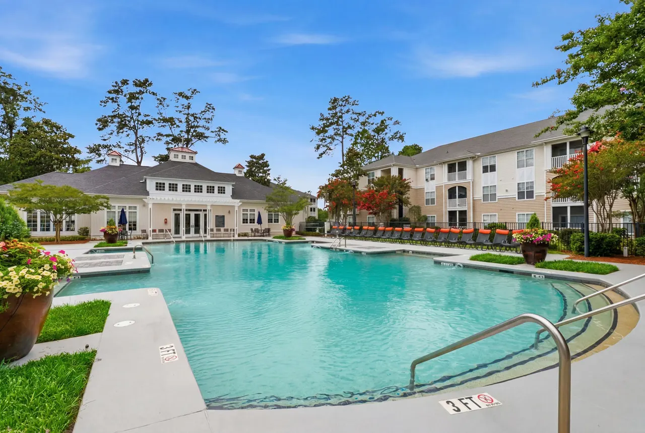 The Grove at Oakbrook