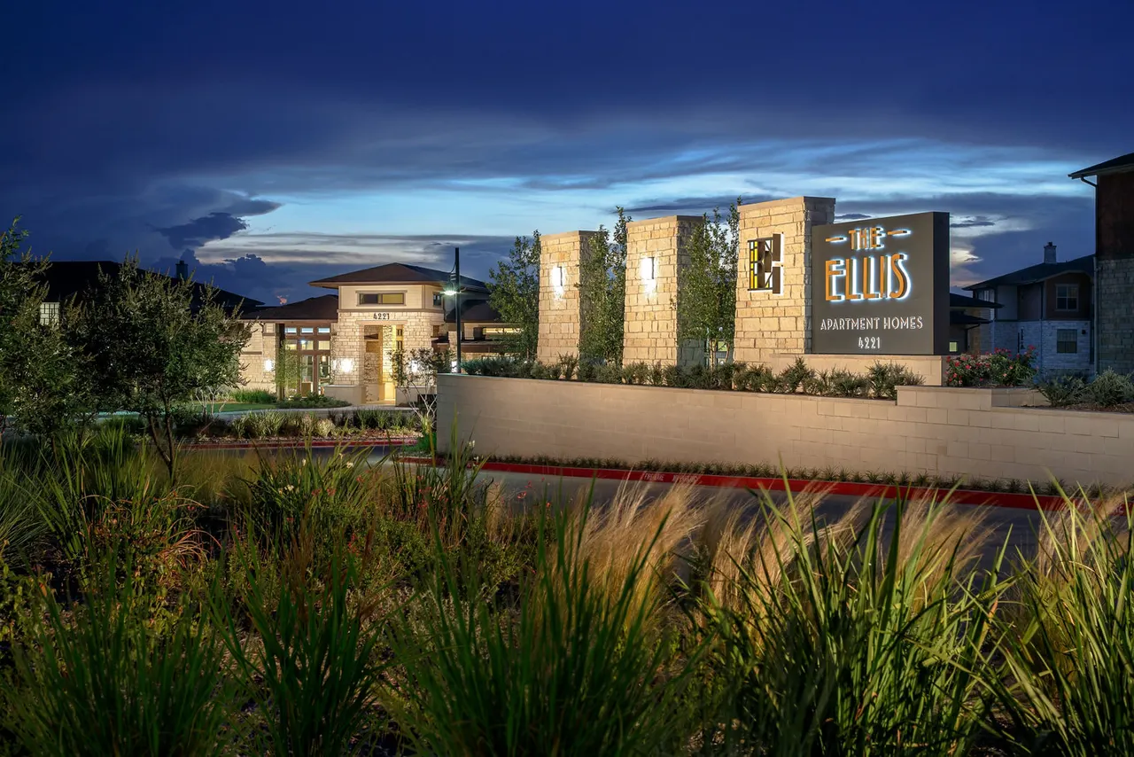 The Ellis Apartments