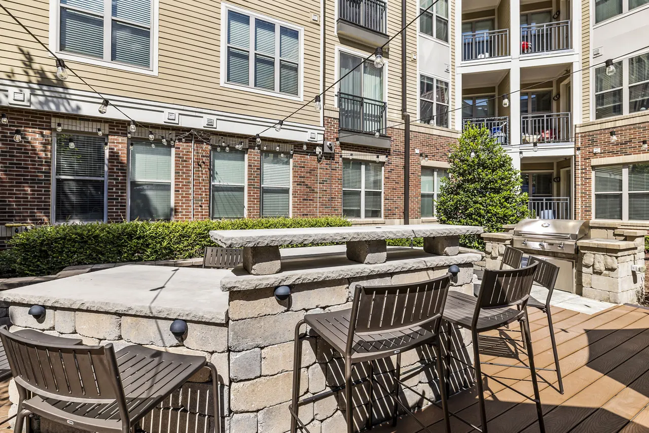 Whetstone Apartments