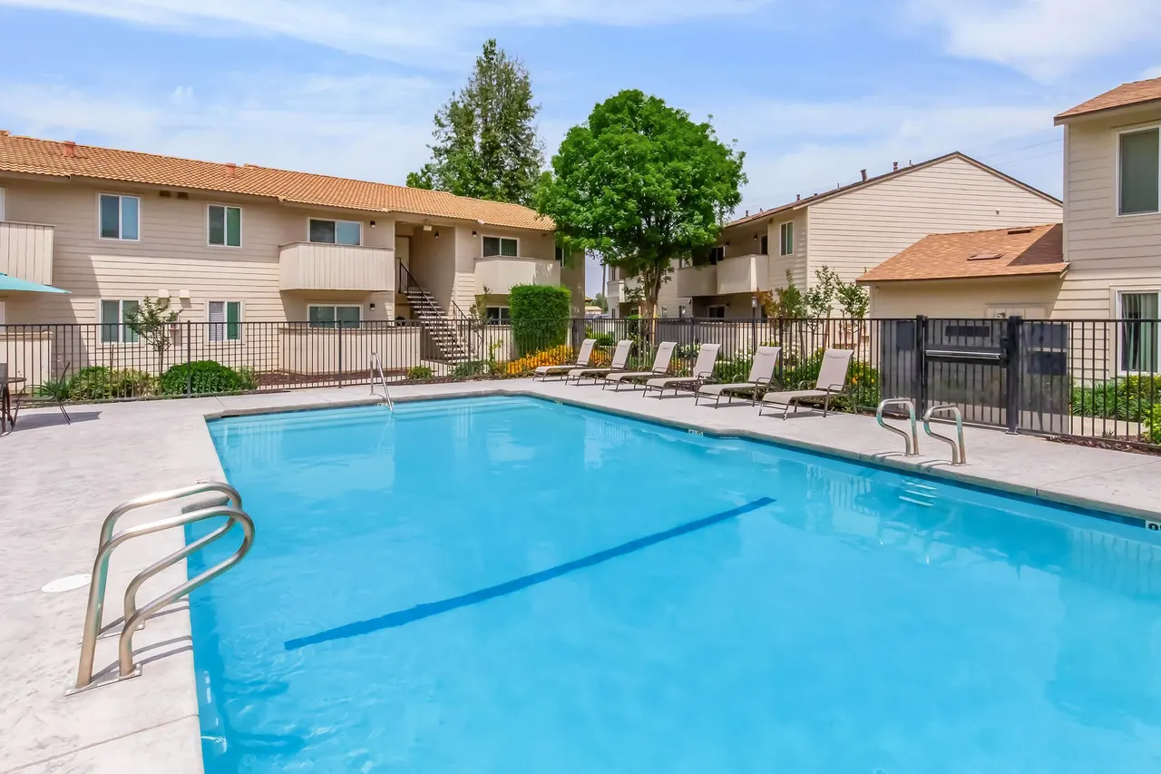 Olive Dee Apartments